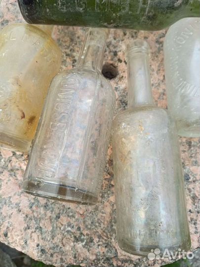 Старинные бутылки с надписью Кенигсберг