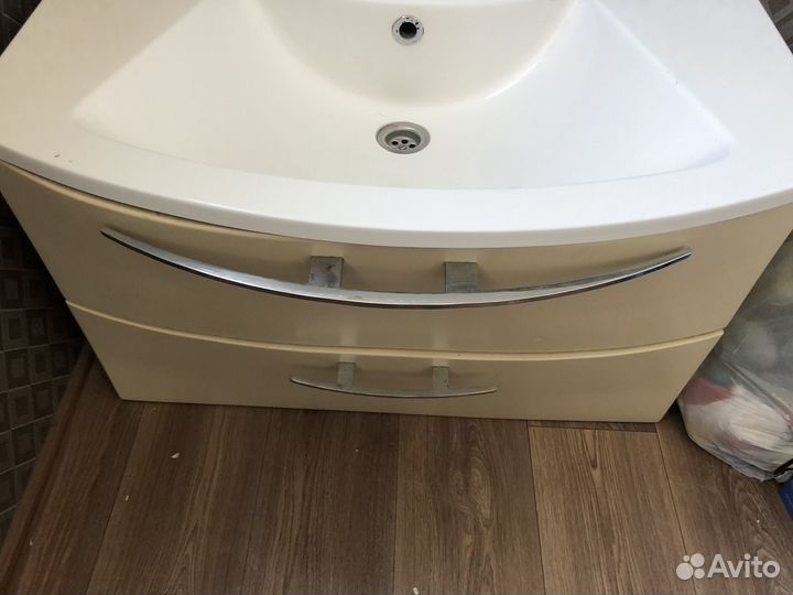 Тумба для ванной подвесная бу