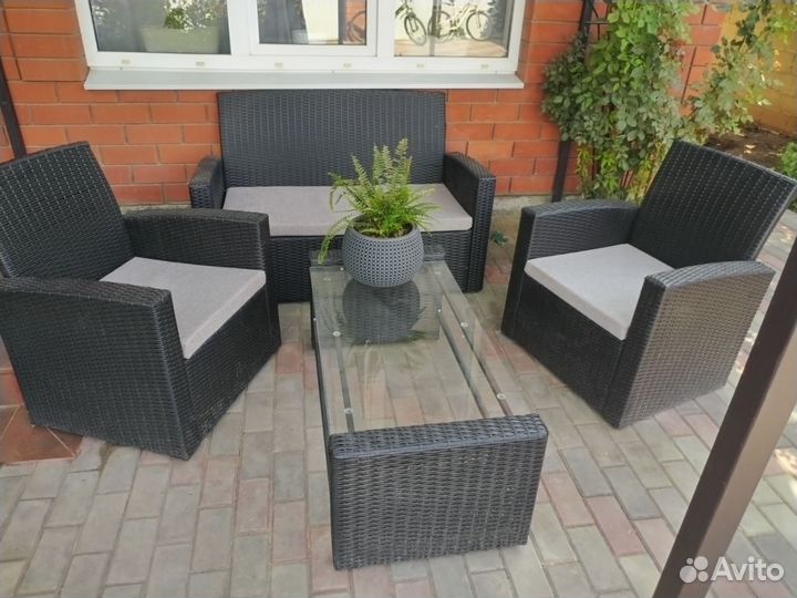 Садовая мебель