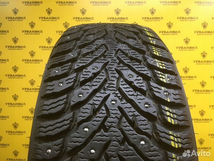 Nokian Tyres Hakkapeliitta 9 215/55 R17 98T