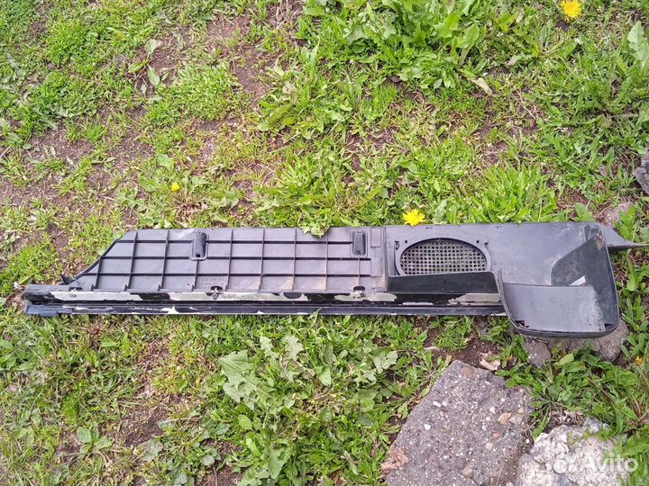 Опора полки VW Variant