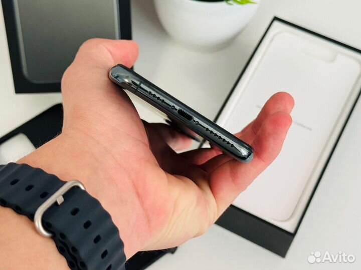 iPhone 11 Pro Max, 256 ГБ