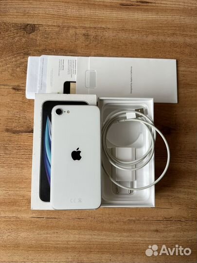 iPhone SE (2020), 64 ГБ