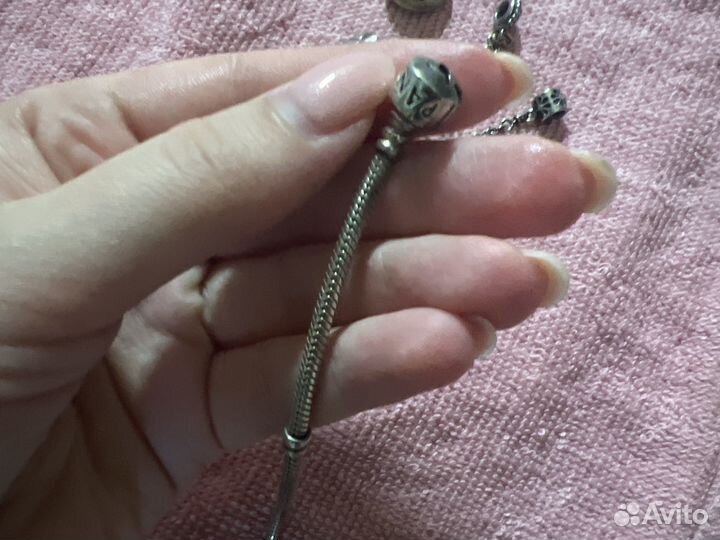 Браслет pandora вместе с шармами