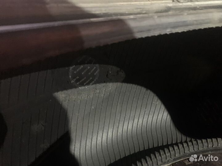 Bridgestone Blizzak DM-V1 225/65 R17