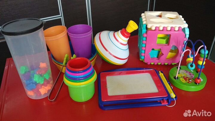 Развивающие игрушки пакетом