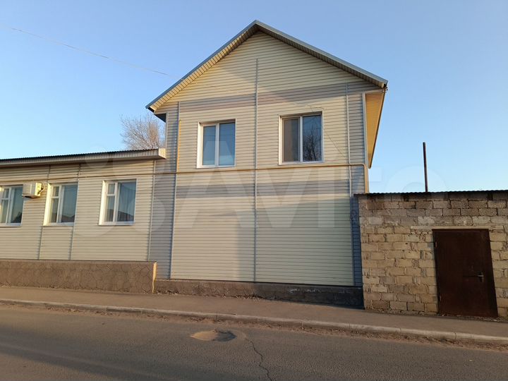 Дом 182 м² на участке 6,2 сот.