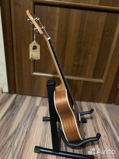 Укулеле Тенор из красного дерева