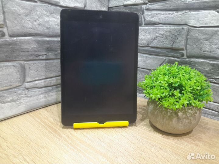 М.22597 iPad mini 2 Retina Lte,Wi-Fi 16 Gb