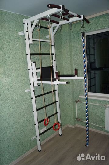 Шведская стенка черно-белая арт362