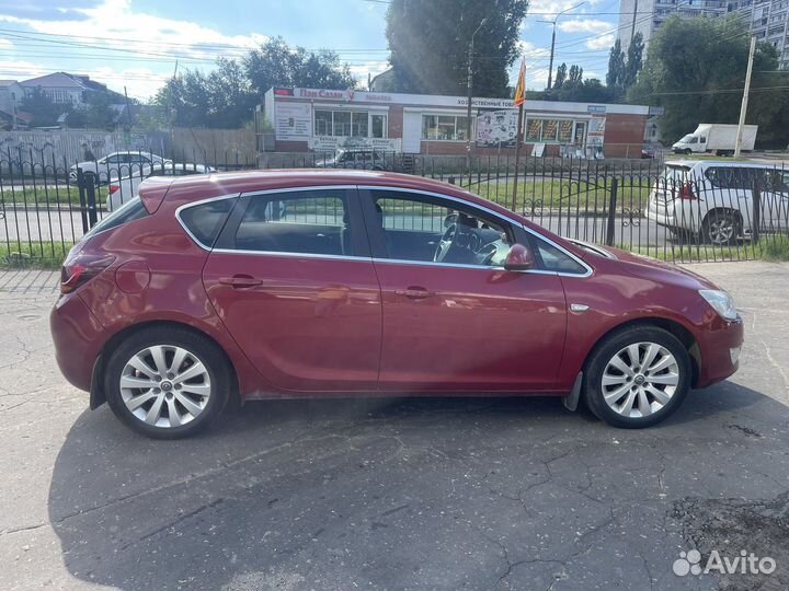 Opel Astra 1.6 AT, 2010, 163 000 км
