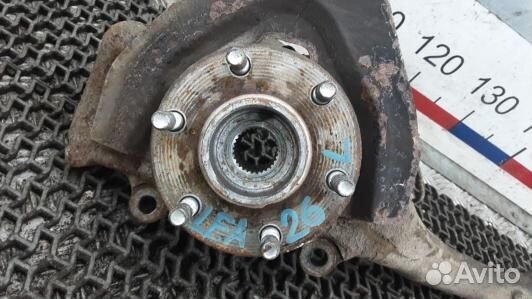 Ступица передняя левая nissan navara D40 (LEA26K90