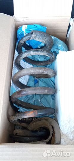 Пружина задняя rav4 2013