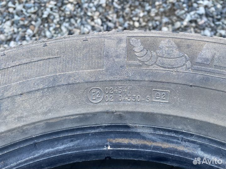 Michelin X-Ice North XIN2 215/65 R16