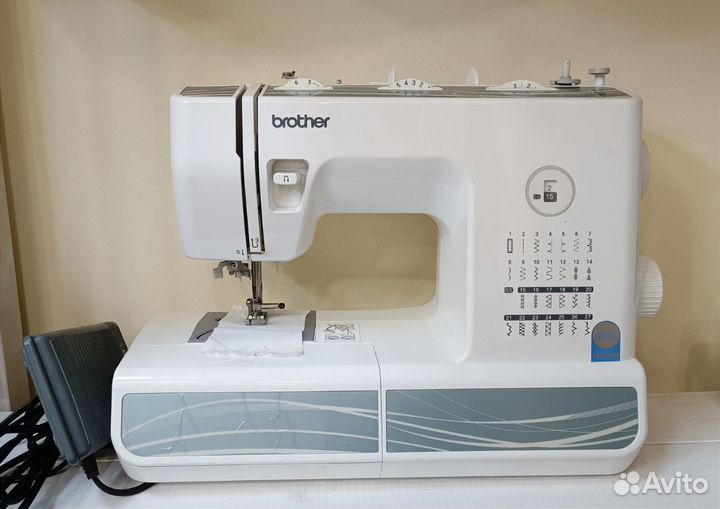 Швейная машинка brother classic 40