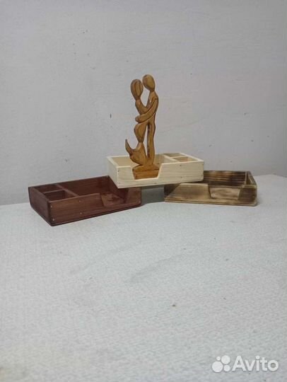 Салфетница из дерева