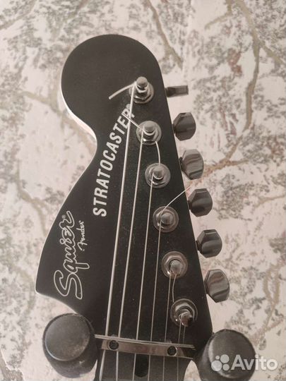 Fender squier SQ cont strat 2H RVS