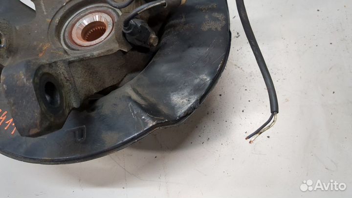 Ступица (кулак, цапфа) Acura MDX, 2004