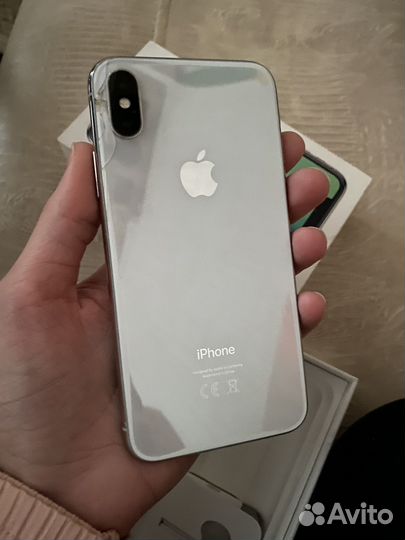 iPhone X, 64 ГБ