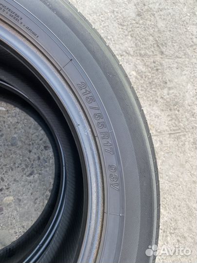 Yokohama dB Decibel E70 215/55 R17