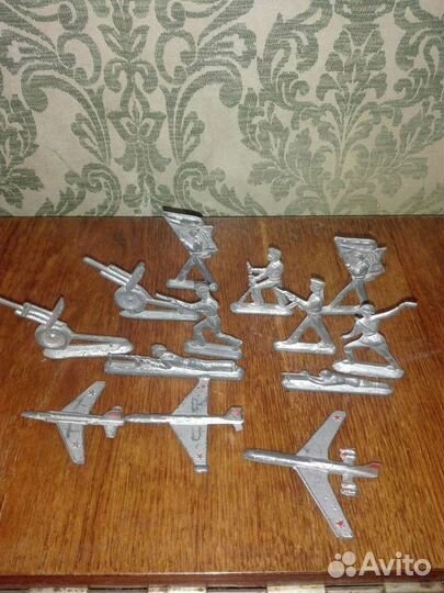 Модель солдатиков