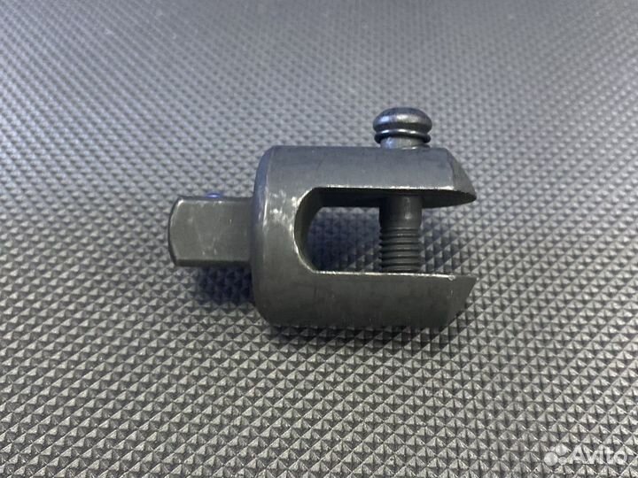 Наконечник шарнирный для воротка