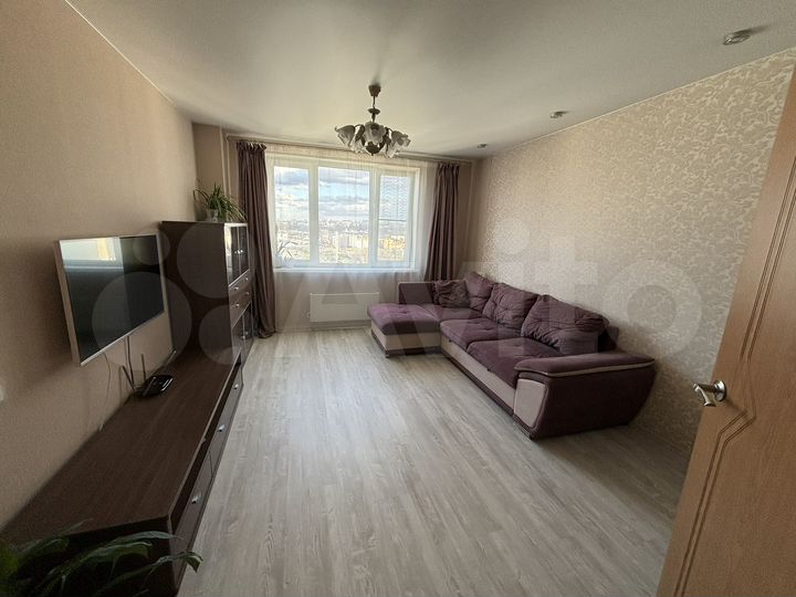 2-к. квартира, 62 м², 22/23 эт.