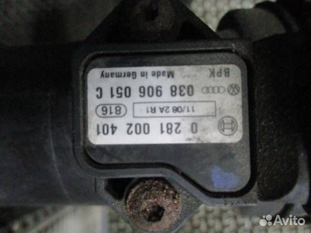 Интеркулер Volkswagen Golf 4 2004 1K0145803R