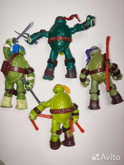Черепашка-ниндзя 4 фигурки