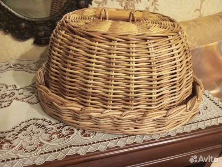 Хлебница плетеная