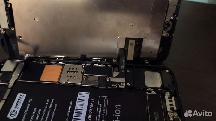 Материнская плата iPhone 7 touch id