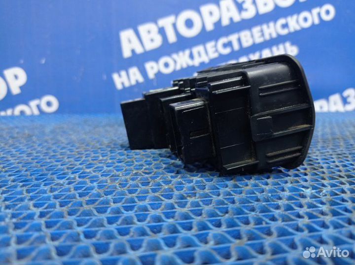 Кнопка корректора фар Hyundai Solaris 1 хэтчбек