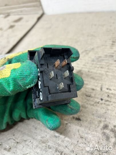 Блок кнопок подогрева сидений Opel Frontera A 1992