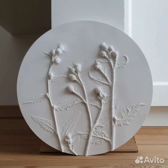 Гипсовый ботанический барельеф