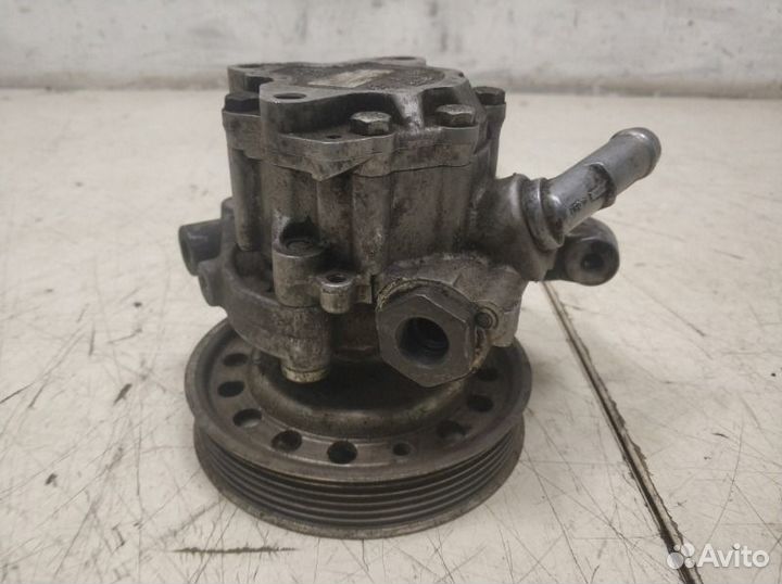 Насос гидроусилителя Volvo S80 2008