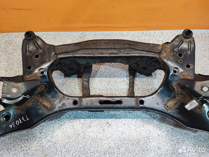 Подрамник задний Nissan Qashqai J10