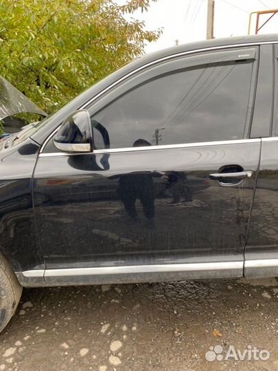 Дверь боковая передняя левая Volkswagen Touareg 7L