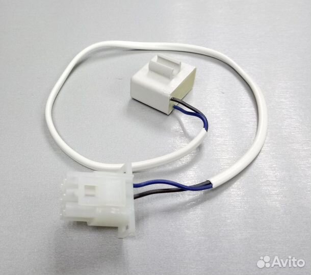 Предохранитель 2контактный птр-103 с колодкой таб