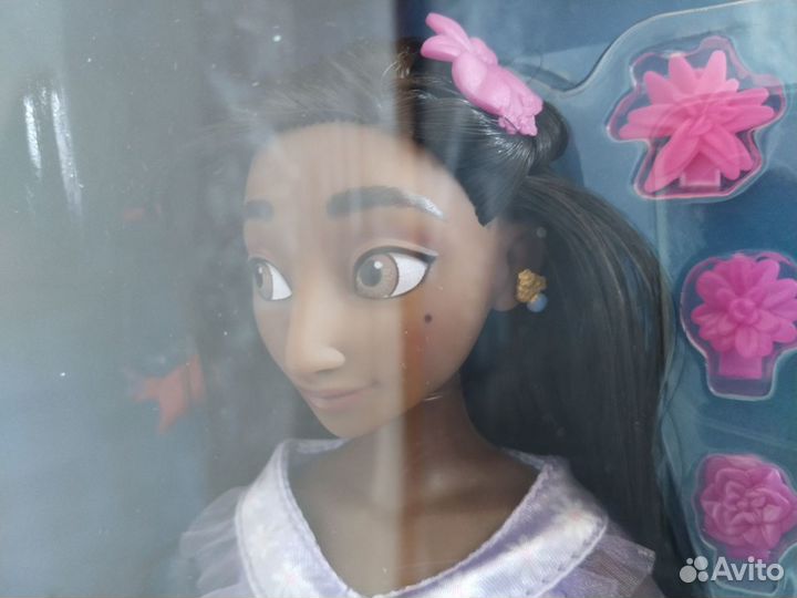 Новая кукла Disney Изабелла из Энканто
