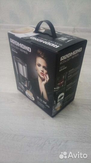 Кофеварка капельная Redmond