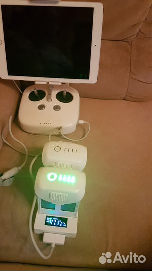 DJI Phantom 4 хаб для заряда 3 аккумуляторов новый