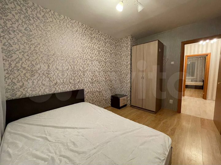 4-к. квартира, 100 м², 4/9 эт.