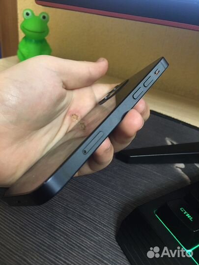 Телефон iPhone 12 mini 128