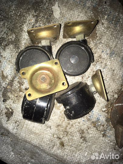 Ролики мебельные