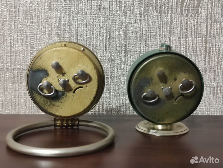 Часы-будильник slava СССР