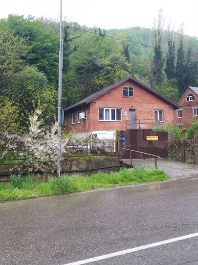 Дом 224,4 м² на участке 5,5 сот.