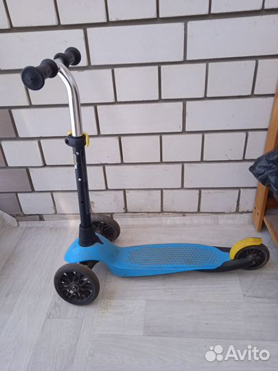 Самокат детский трехколесный