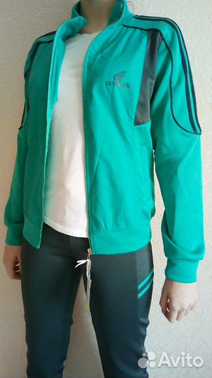 Спортивный костюм