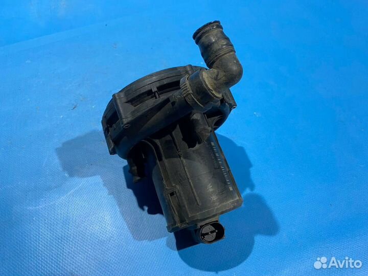 Насос продувки катализаторов BMW X5 E53