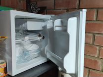 Холодильник компактный dexp TF050D